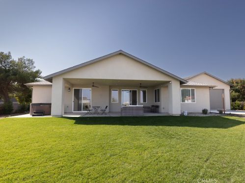 2210 Prospect Ave, Lake Nacimiento CA  93446-7395 exterior