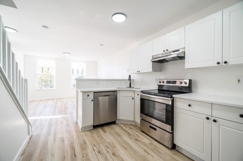 332 Oxford Oak Dr, Blacklick OH  43004-8481 exterior