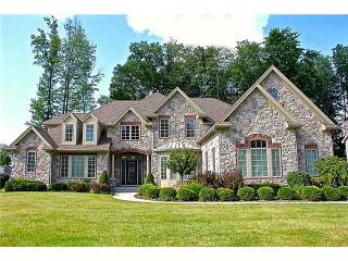 7896 Enchanted Cir, Monclova, OH 43542-8323