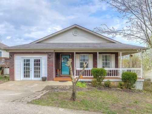 322 Douglas Ct, Richmond, KY 40475-1825