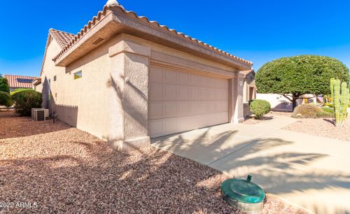 20016 Window Rock Dr, Sun City, AZ 85374-4527