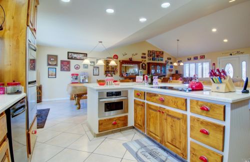 2979 Keeling Ave, Lakeport CA  95453-6804 exterior