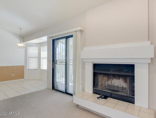 1903 Behrend Dr, Phoenix AZ  85024-1242 exterior