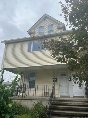 114 Charles St, Bridgeport, CT 06606-5403