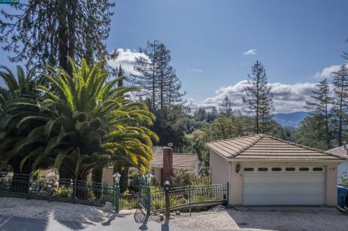 40 Las Palomas, Orinda CA  94563-1916 exterior