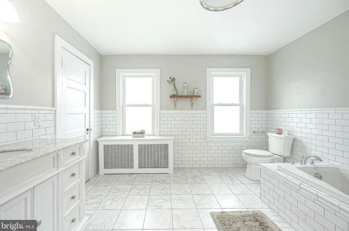 127 Washington Ave, Camden NJ  08108-1534 exterior