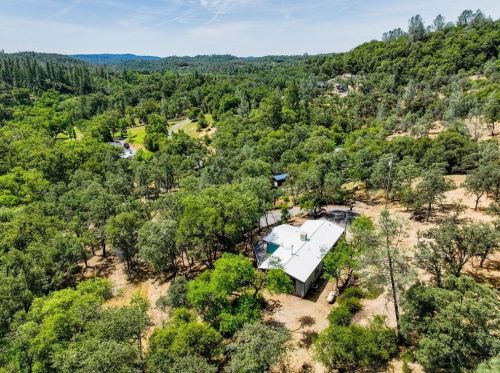 12356 Creek View Dr, Grass Valley CA  95949-9029 exterior