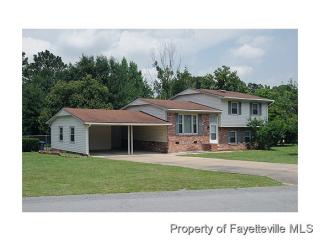 4820 Inverness Dr, Fayetteville, NC 28304-4954