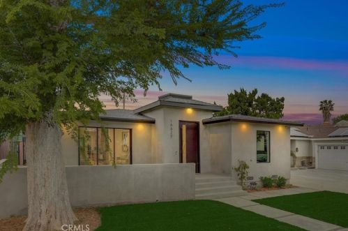 16627 Gilmore St, Van Nuys CA  91406-5610 exterior