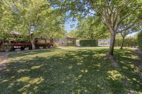 19780 Honey Hill Dr, Middletown CA  95467-8380 exterior