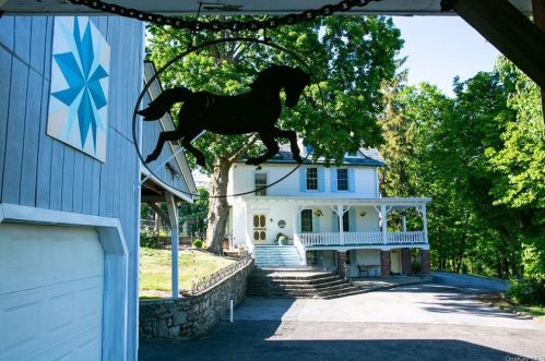 52 Clove Rd, Salisbury Mills, NY 12577-5214