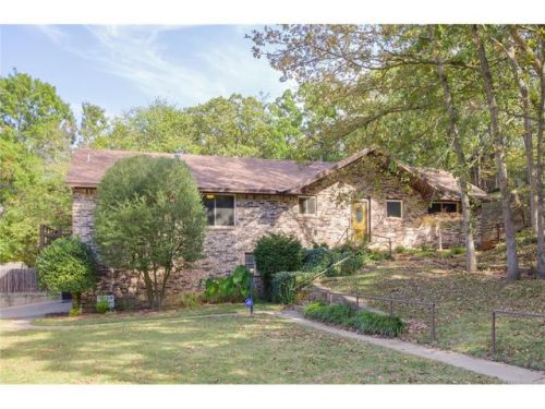 2924 Greenwood Ct, Bartlesville, OK 74006-4608