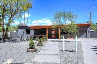 8144 Mulberry St, Scottsdale, AZ 85251-5871