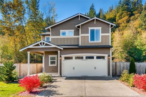 17614 146th Ave, Ohop, WA 98360-9833