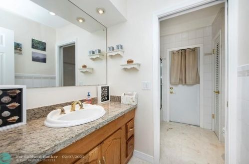 4080 43 Ave, Hollywood FL exterior