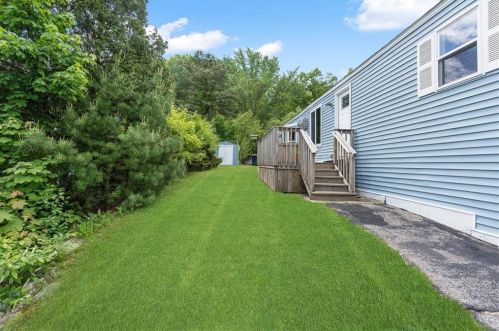 19 Cantaberry Ln, Coventry RI  02816-6903 exterior