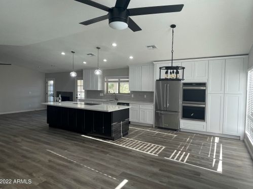 16150 Palisades Blvd, Scottsdale AZ 85268-3627 exterior