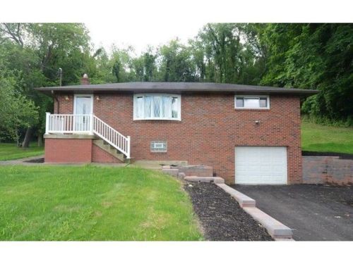 215 Hickory Grade Rd, Bridgeville, PA 15017-1230