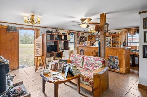 2195 Old Stagecoach Rd, Uhland TX  78640-5671 exterior