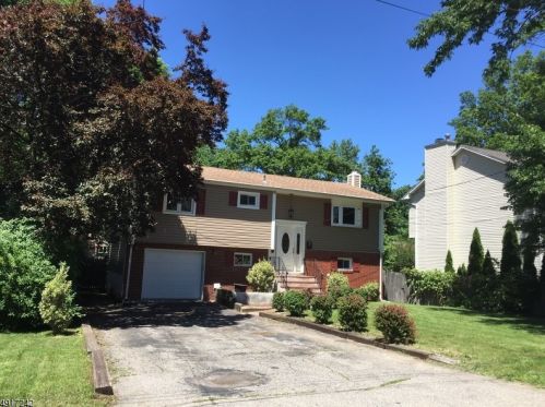 27 Haddon Rd, Parsippany NJ  07054-3016 exterior