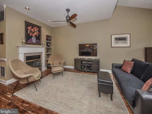 167 Meadow View Ln, Lansdale PA  19446-5930 exterior