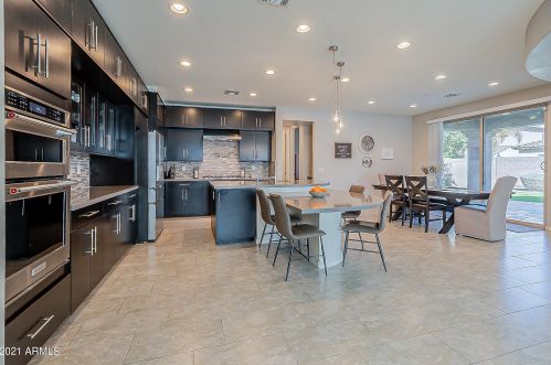 3942 Canyon Pl, Chandler AZ  85249-2075 exterior