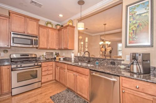 3639 Bagley Dr, Mount Pleasant SC  29466-7184 exterior