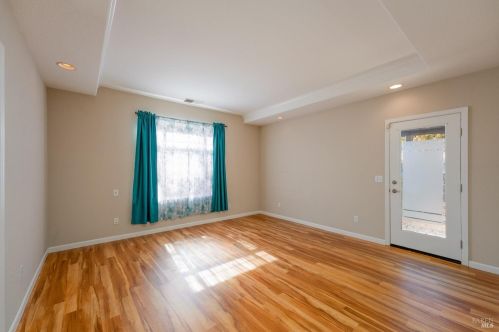 441 Kennwood Dr, Ukiah CA  95482-8767 exterior