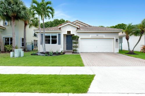 1110 Rialto Dr, Boynton Beach, FL 33436-7198