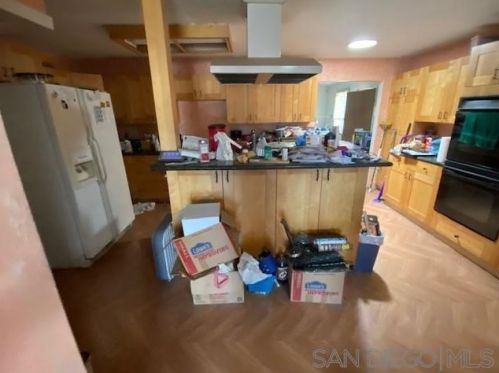 635 Sawtelle Ave, San Diego, CA 92114-4933