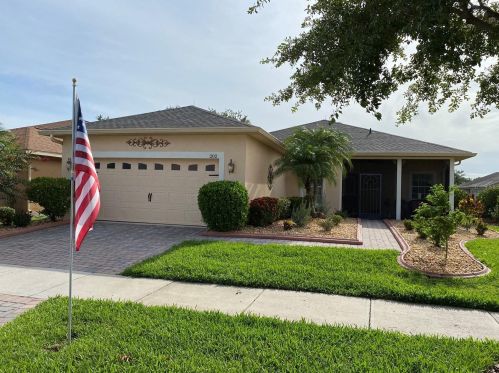 202 Knoll Wood Dr, Kissimmee, FL 34759-3106
