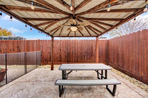 1250 Danfield Way, Vacaville CA  95687-5622 exterior