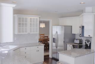 18447 Kelly View Loop, Beaverton OR  97007-7600 exterior