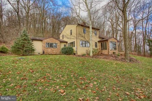 579 Seidels Run, Dauberville, PA 19533-9158