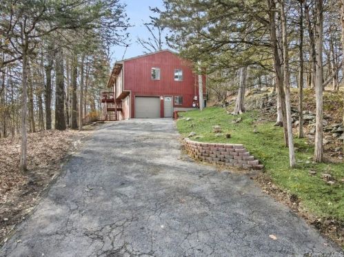 16 James St, Washingtonville NY  10992-1406 exterior