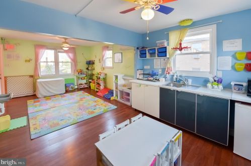 300 White Horse Pike, Camden NJ  08107-1309 exterior