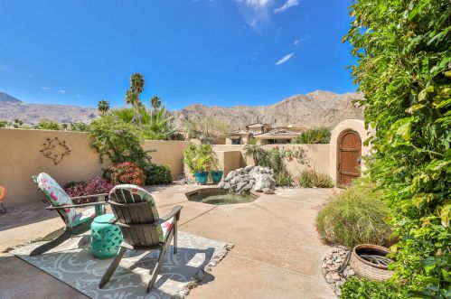 54560 Avenida Madero, La Quinta CA  92253-3725 exterior