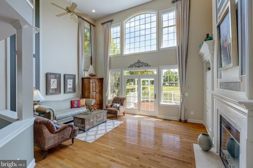 15089 Troon Ct, Haymarket VA  20169-3130 exterior