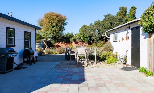 1129 Wanda Ave, Seaside CA  93955-5430 exterior