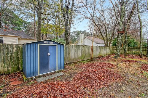 130 Chandler Dr, Ladson SC  29456-4800 exterior