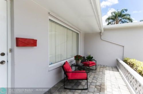 8770 17th Ct, Hollywood, FL 33024-3302