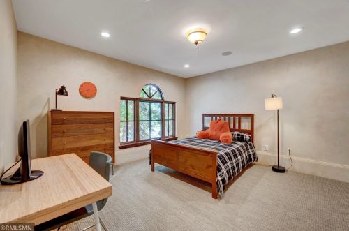 4046 Upton Ave, Minneapolis MN  55410-1259 exterior