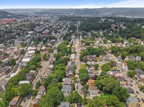 5449 Kincaid St, Pittsburgh, PA 15206-2855