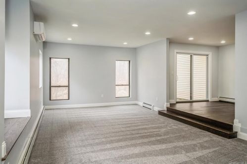 128 Country Clb Dr, Florida NY  10921-1555 exterior