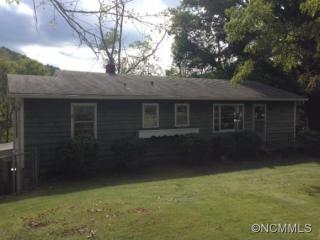 51 Bassett Rd, Asheville, NC 28804-2731