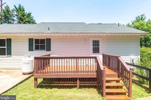 16375 Shannon Ln, Madison Mills VA  22960-4566 exterior