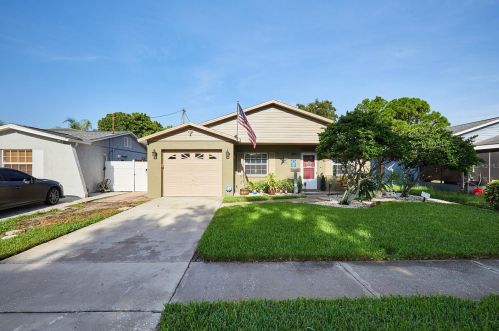 8360 45th St, Pinellas Park, FL 33781-1665