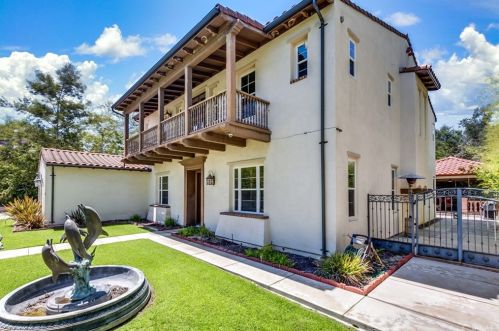 2870 Venezia Ct, Chino Hills, CA 91709-6605