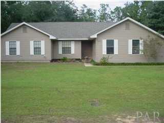 5670 Meadowlark Ln, Milton, FL 32570-8762