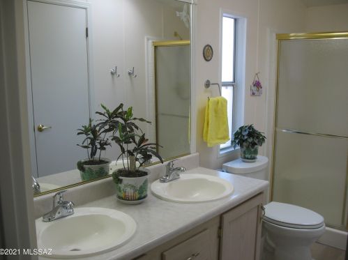 7768 Edgestone St, Tucson AZ  85735-9051 exterior